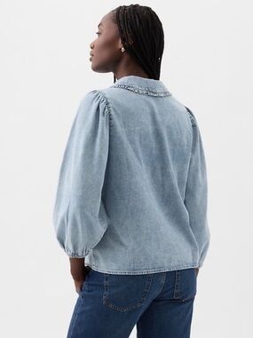 Jane & Delancey Chambray Top NWT